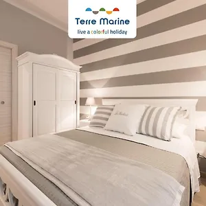 Bed & Breakfast La Bonheur, Terre Marine