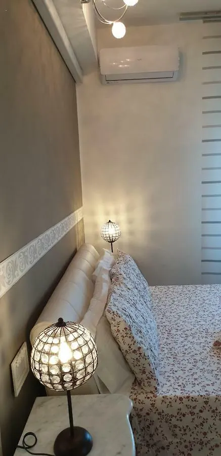 Konukevi Le Mie Stelle Otel La Spezia