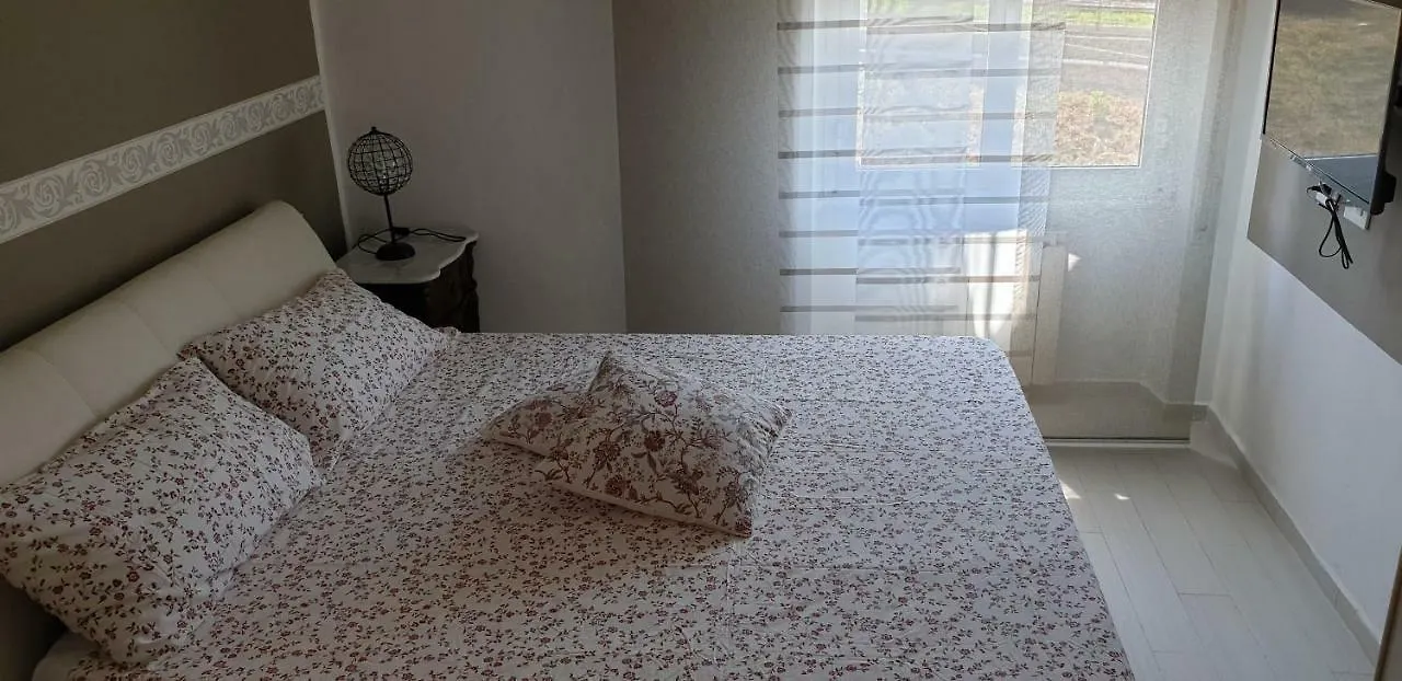 Konukevi Le Mie Stelle Otel La Spezia